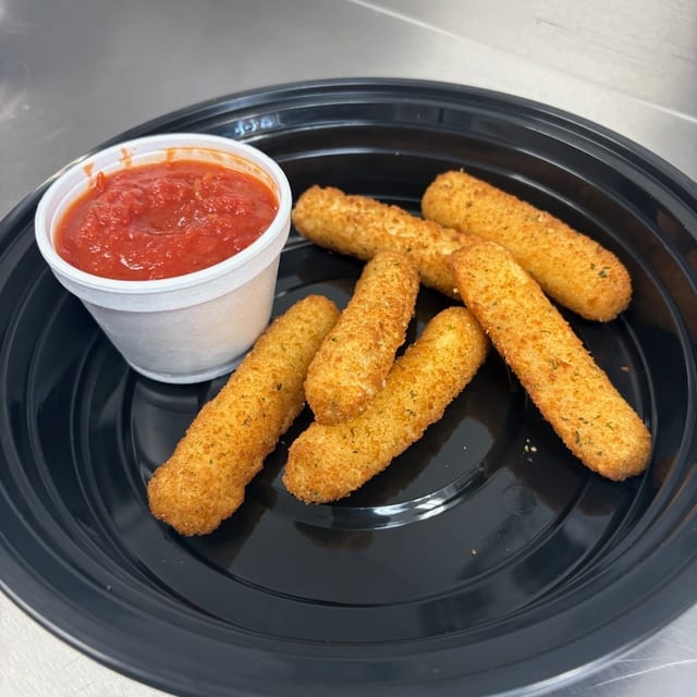 Mozzarella Sticks (6).