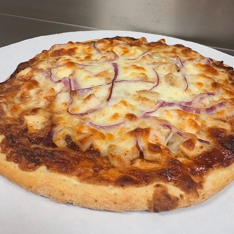 BBQ Chicken Pizza Delight